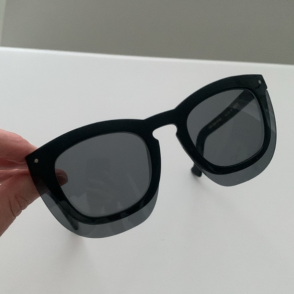 Grey Ant Sunglasses - Picture 5 of 6